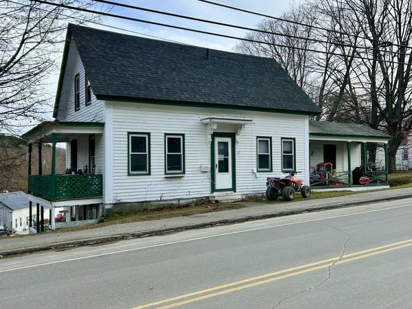 62 Main Street, Dexter, ME 04930