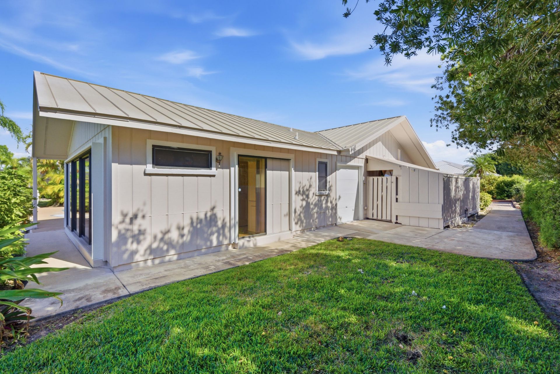 5151 SE Burning Tree Circle, Stuart, FL 34997 Photo