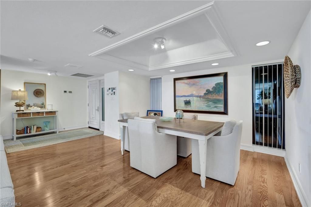 4551 Gulf Shore Blvd N, Unit 505, Naples, FL 34103 Photo