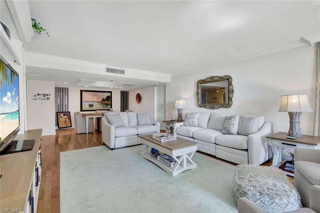 4551 Gulf Shore Blvd N, Unit 505, Naples, FL 34103 Photo