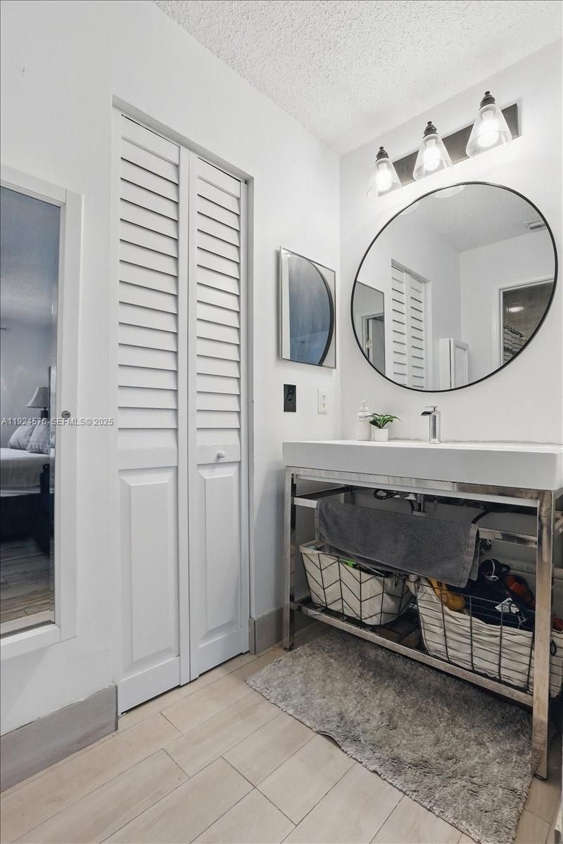 5874 SW 97th Ter, Cooper City, FL 33328 Photo