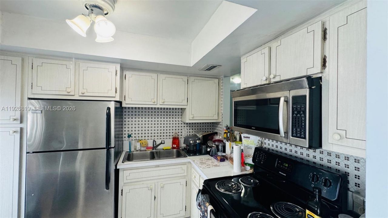 1333 E Hallandale Beach Blvd, Unit 134, Hallandale Beach, FL 33009 Photo