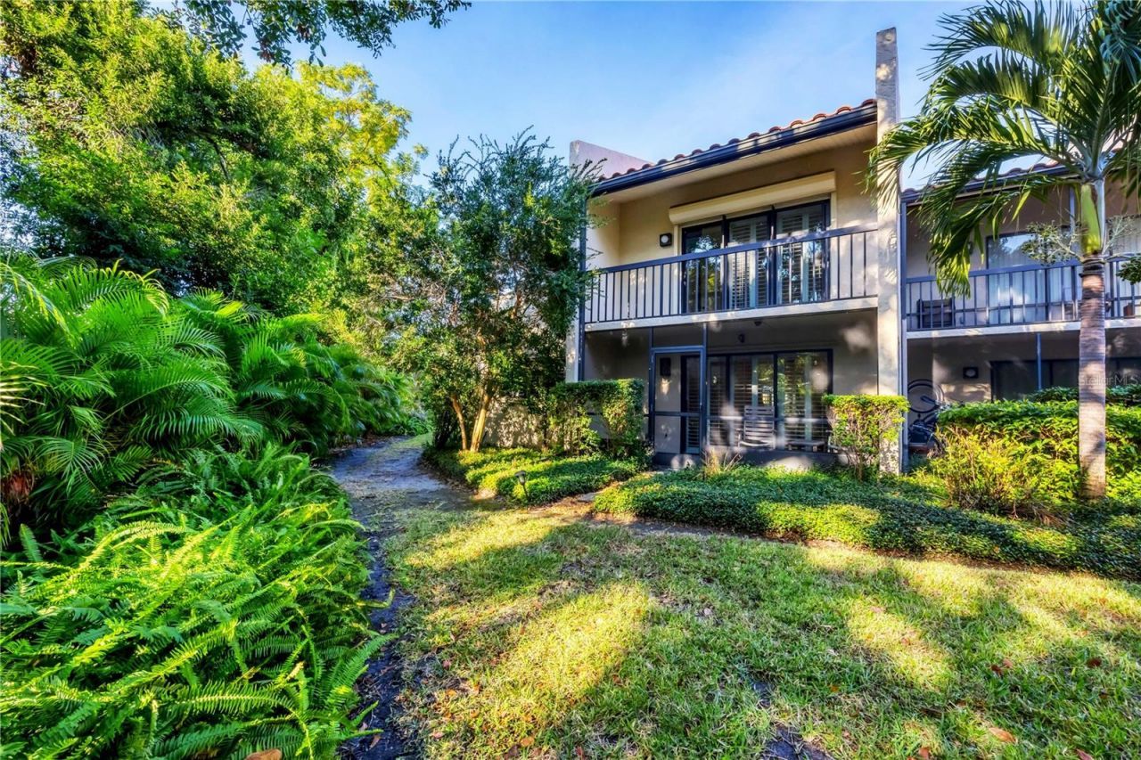 800 Hudson Avenue, Unit 106, Sarasota, FL 34236 Photo