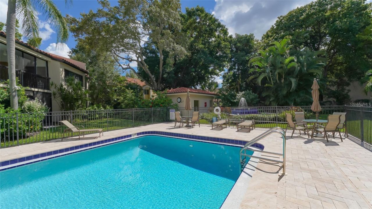 800 Hudson Avenue, Unit 106, Sarasota, FL 34236 Photo