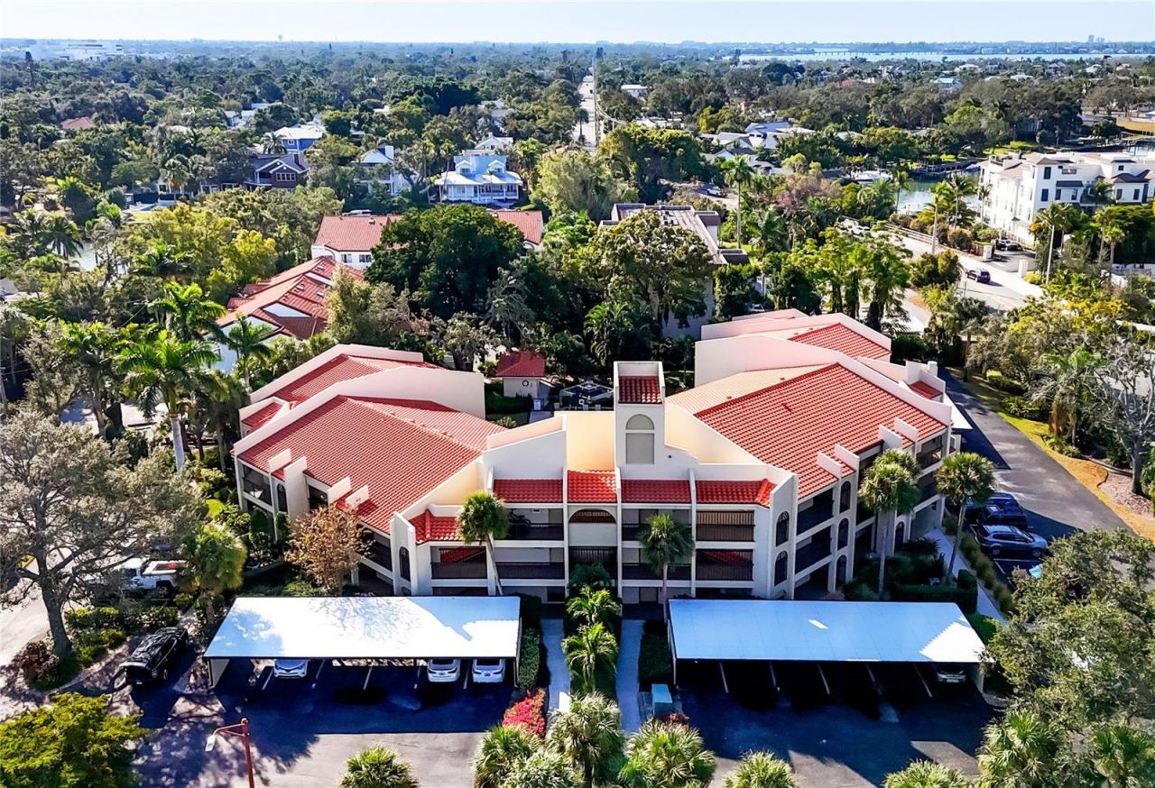 800 Hudson Avenue, Unit 106, Sarasota, FL 34236 Photo