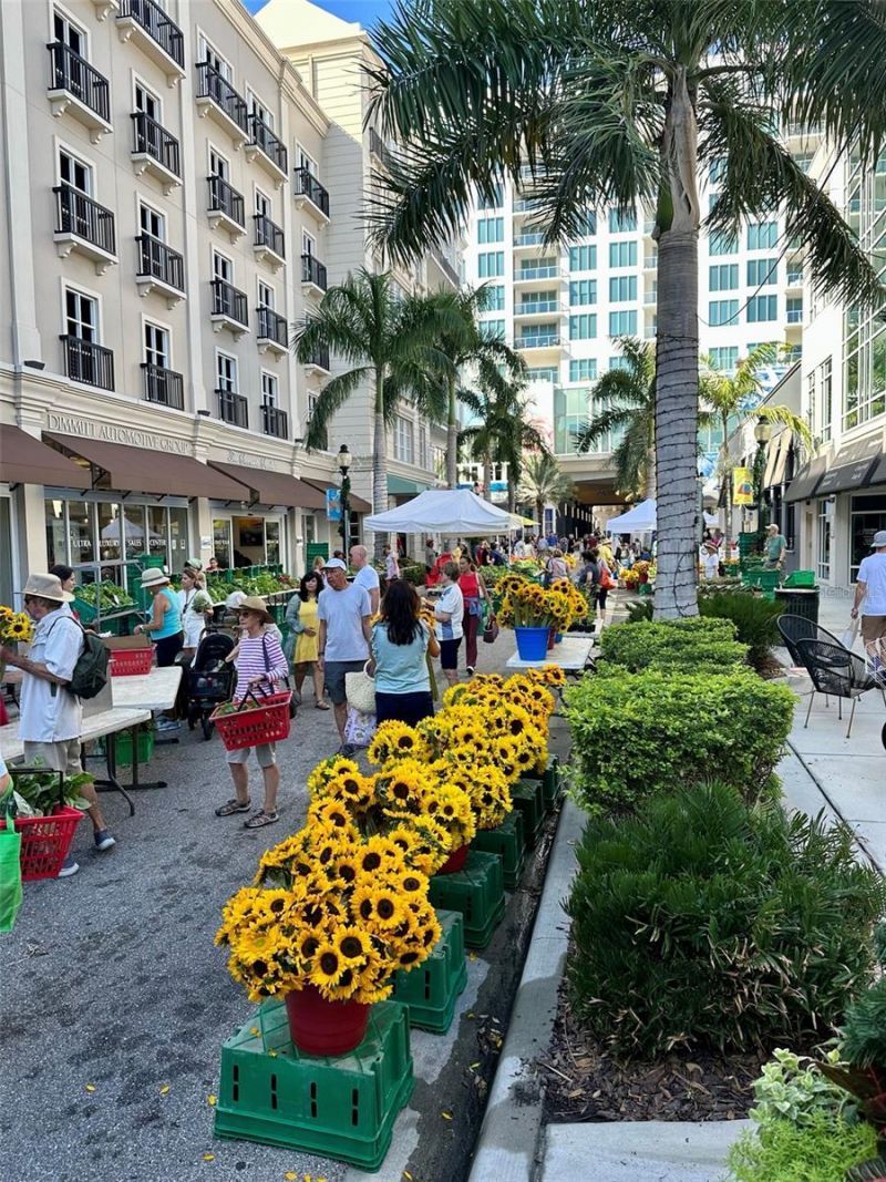 800 Hudson Avenue, Unit 106, Sarasota, FL 34236 Photo