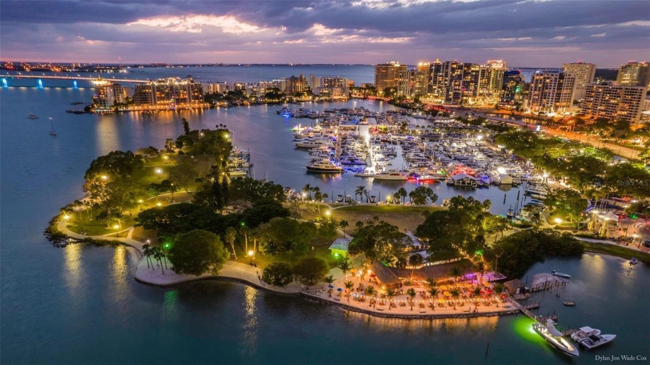 800 Hudson Avenue, Unit 106, Sarasota, FL 34236 Photo