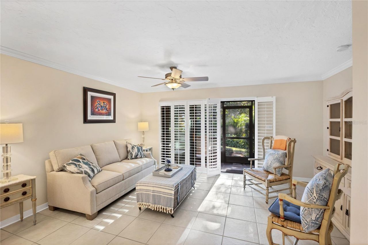 800 Hudson Avenue, Unit 106, Sarasota, FL 34236 Photo
