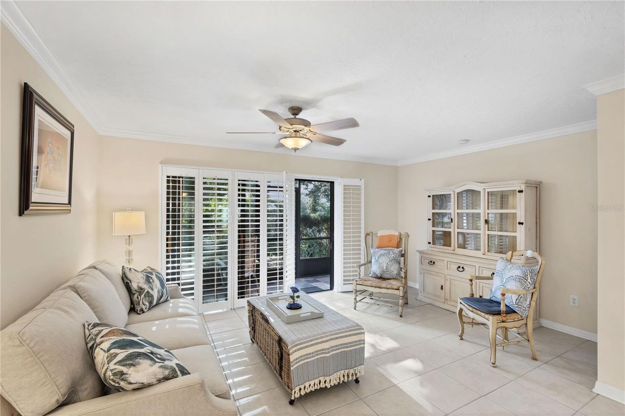 800 Hudson Avenue, Unit 106, Sarasota, FL 34236 Photo