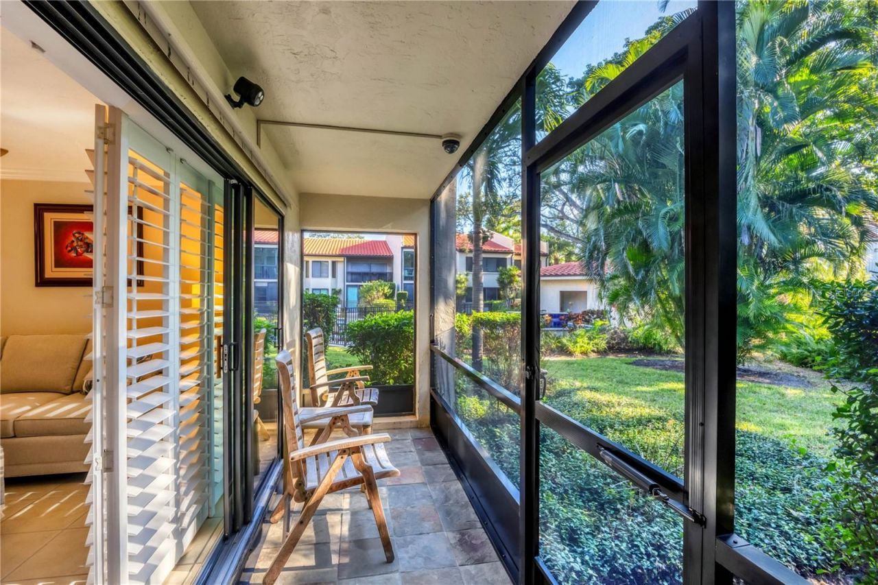 800 Hudson Avenue, Unit 106, Sarasota, FL 34236 Photo