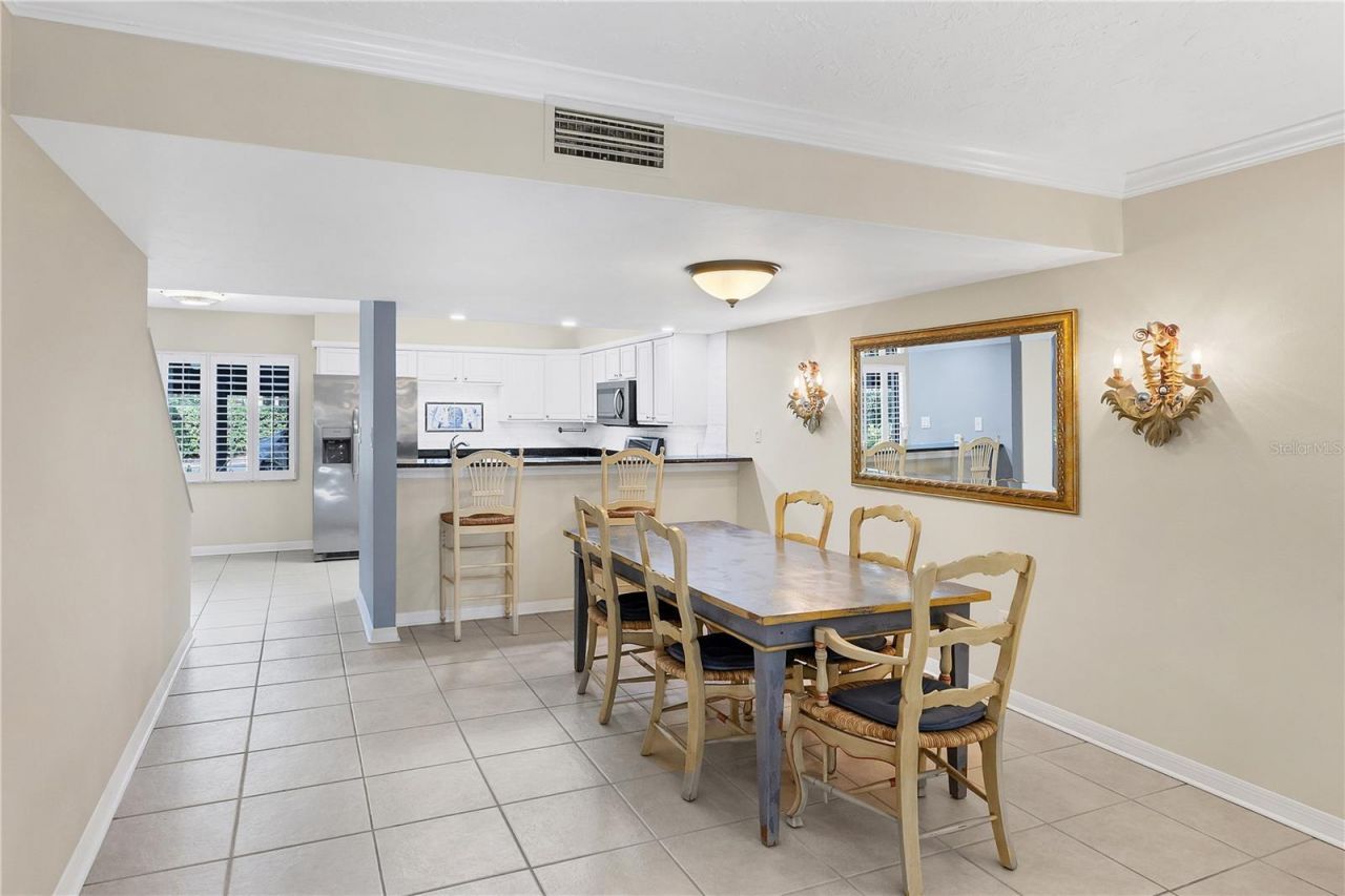 800 Hudson Avenue, Unit 106, Sarasota, FL 34236 Photo