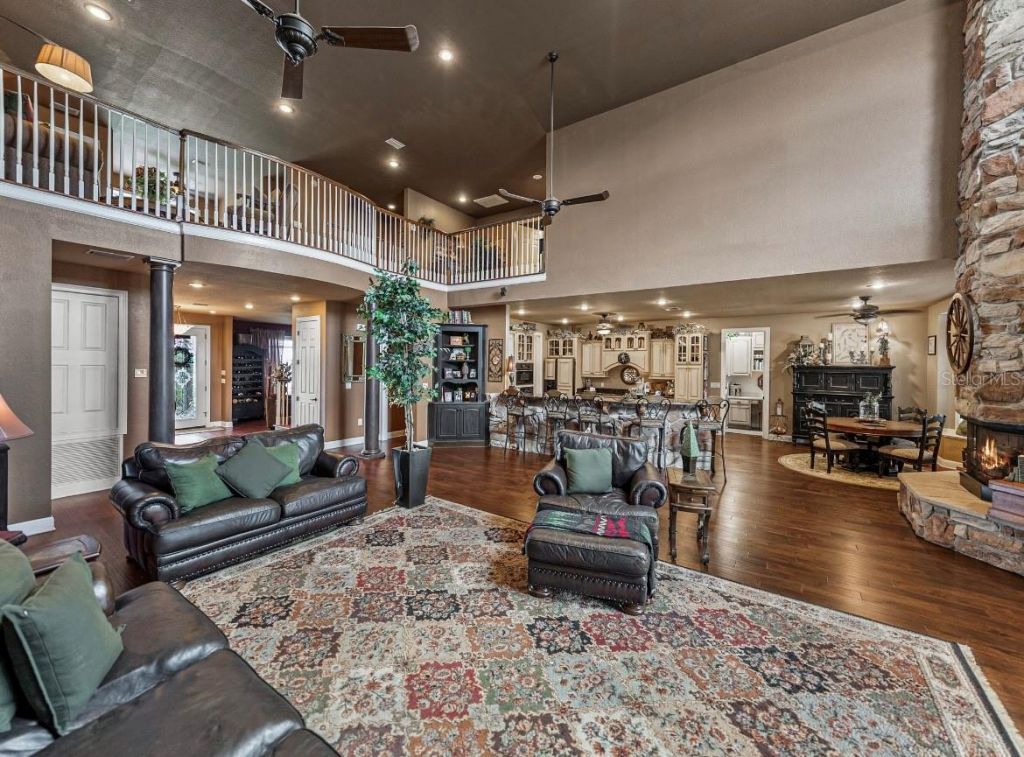 664 S Lake Starr Boulevard, Lake Wales, FL 33898 Photo