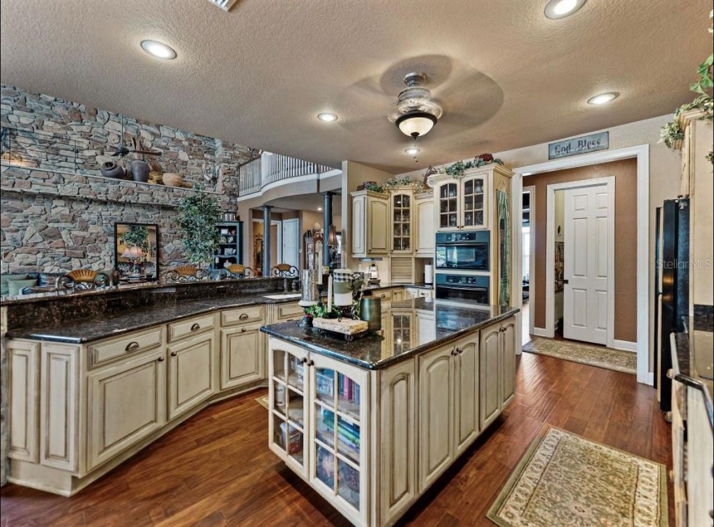 664 S Lake Starr Boulevard, Lake Wales, FL 33898 Photo