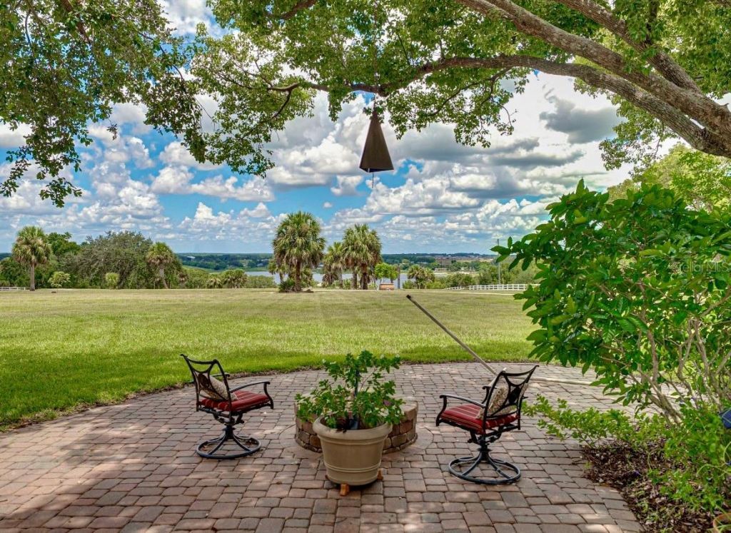 664 S Lake Starr Boulevard, Lake Wales, FL 33898 Photo