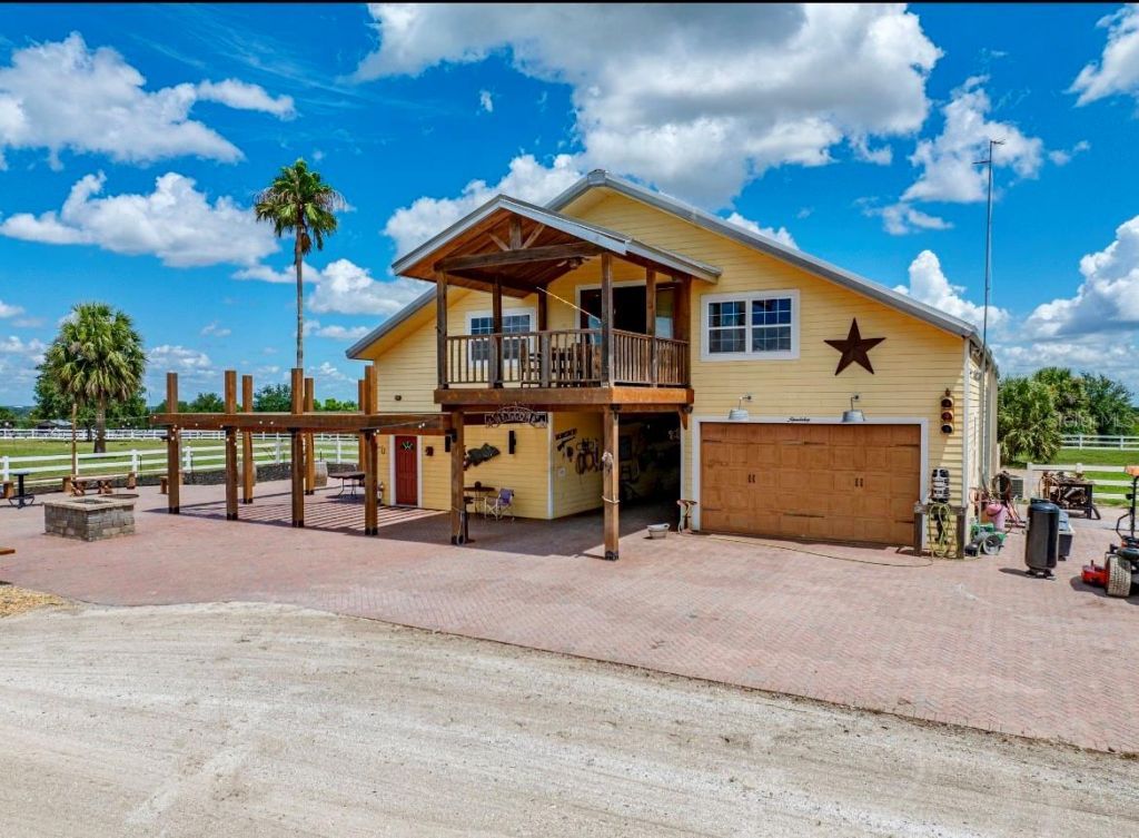 664 S Lake Starr Boulevard, Lake Wales, FL 33898 Photo