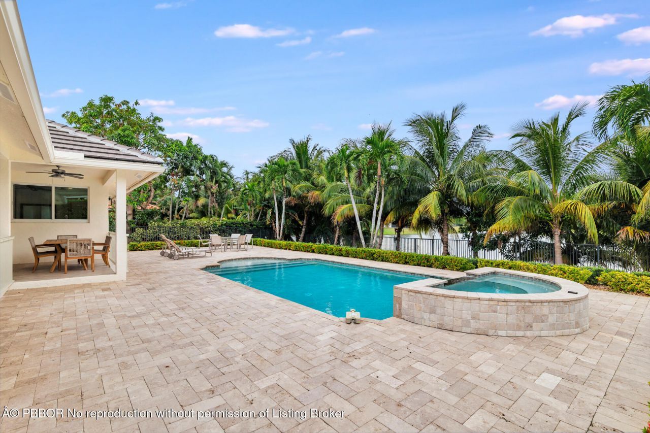 3317 Embassy Drive, West Palm Beach, FL 33401 Photo