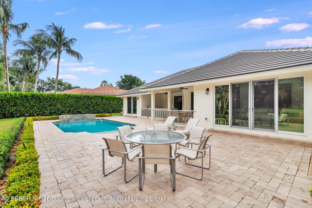 3317 Embassy Drive, West Palm Beach, FL 33401 Photo