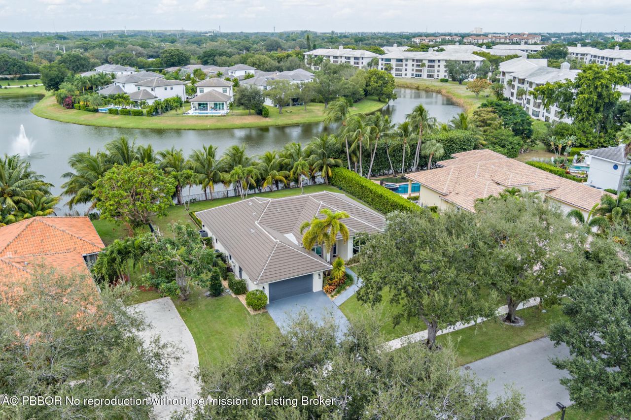 3317 Embassy Drive, West Palm Beach, FL 33401 Photo