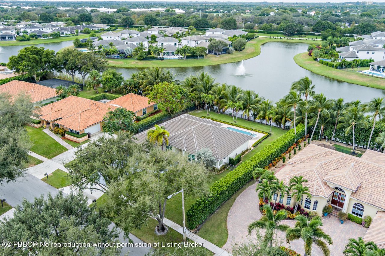 3317 Embassy Drive, West Palm Beach, FL 33401 Photo