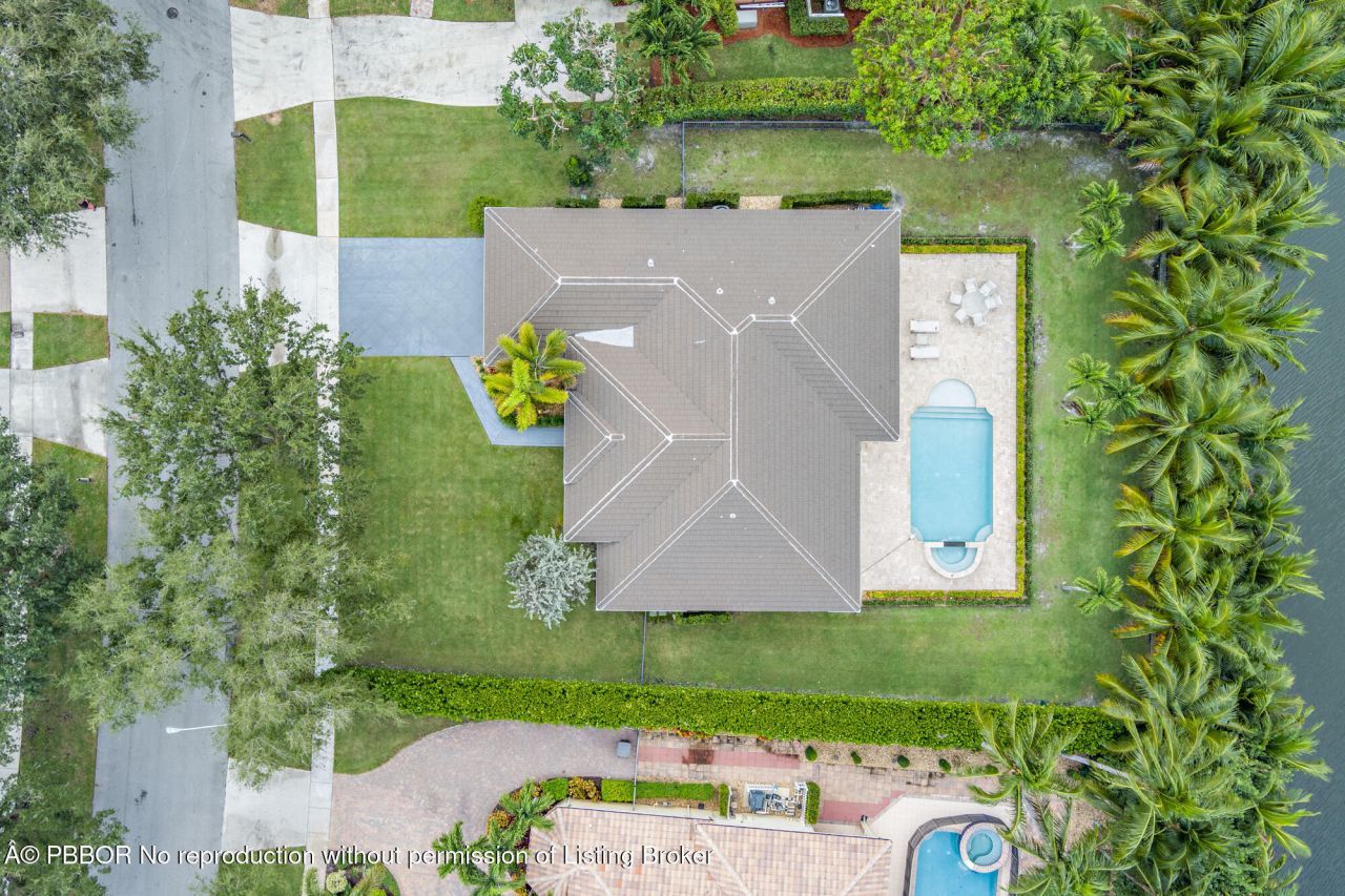 3317 Embassy Drive, West Palm Beach, FL 33401 Photo