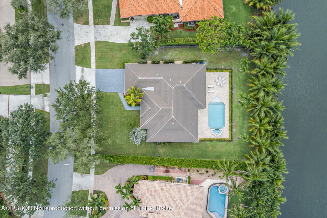 3317 Embassy Drive, West Palm Beach, FL 33401 Photo