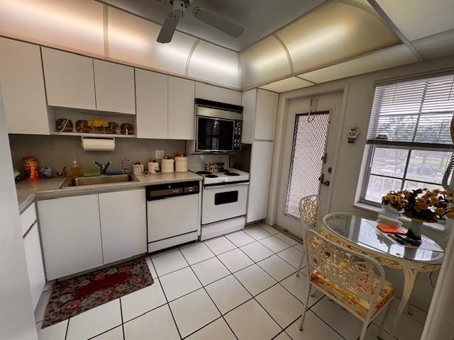 3080 N Course Drive, Unit 204, Pompano Beach, FL 33069 Photo