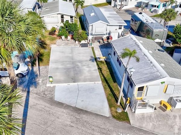 10725 S Ocean Drive, Unit 355, Jensen Beach, FL 34957