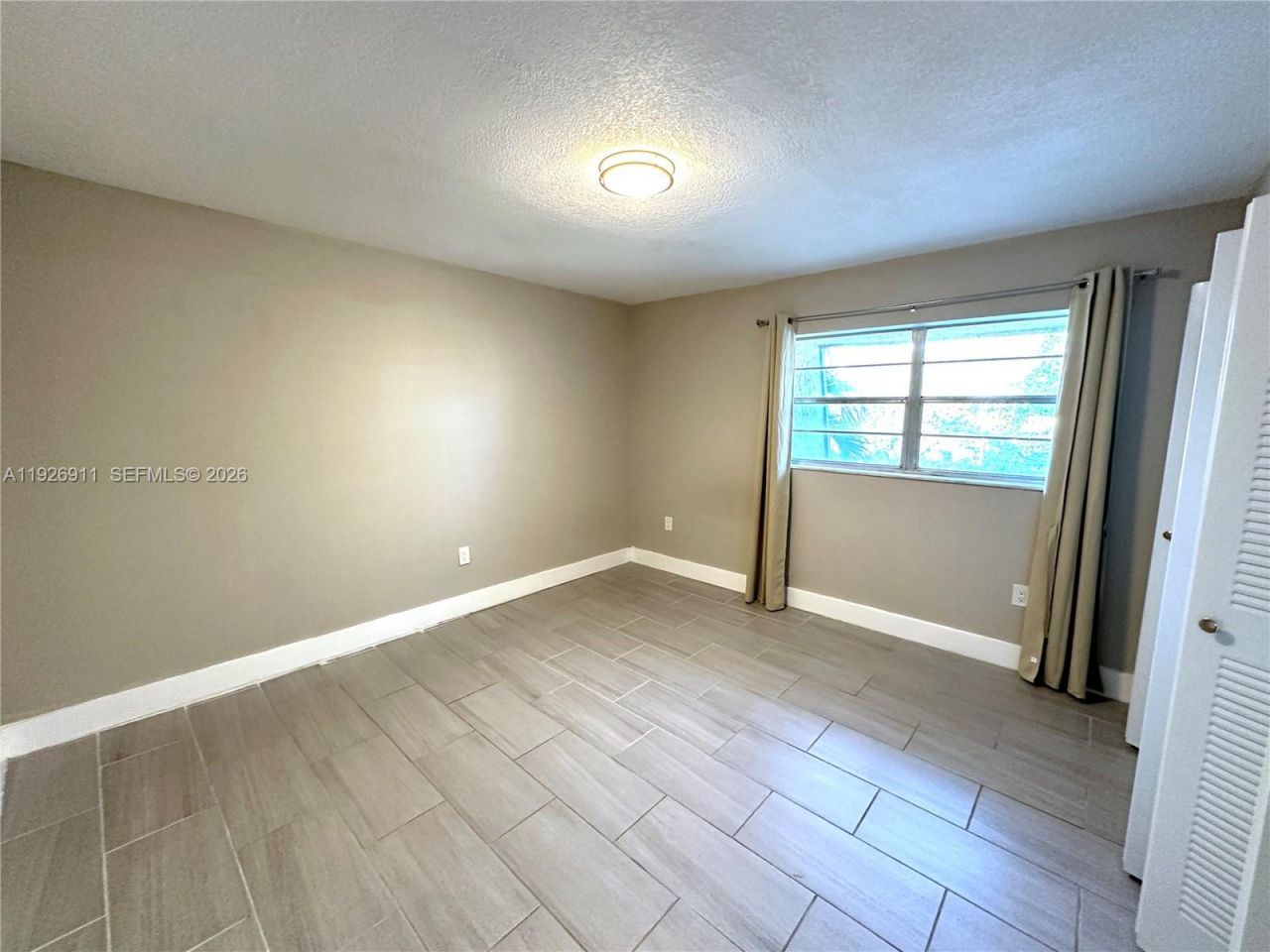 250 NW 107th Ave, Unit 202, Miami, FL 33172 Photo