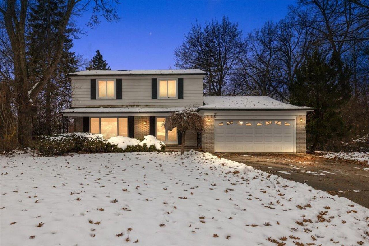 18971 Eldorado Place, Lathrup Village, MI 48076 Main Photo