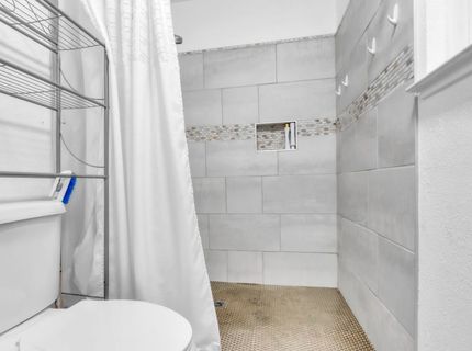 546 Dixie Dr, Stockton, CA 95215 Photo