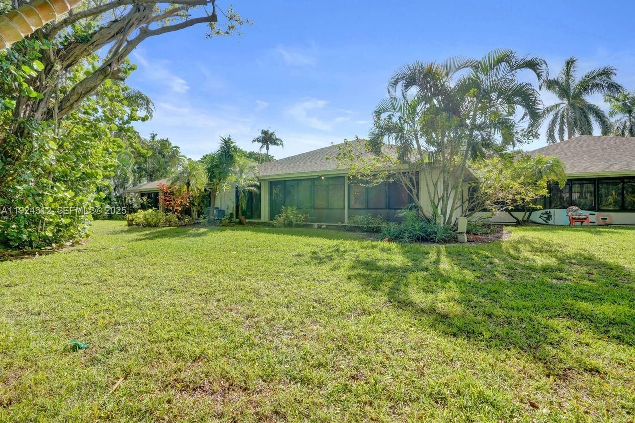 9 S Lakeshore Dr, Hypoluxo, FL 33462 Photo