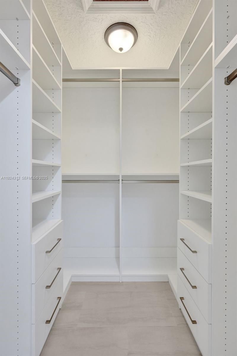 9 S Lakeshore Dr, Hypoluxo, FL 33462 Photo