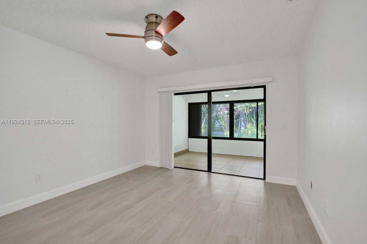 9 S Lakeshore Dr, Hypoluxo, FL 33462 Photo