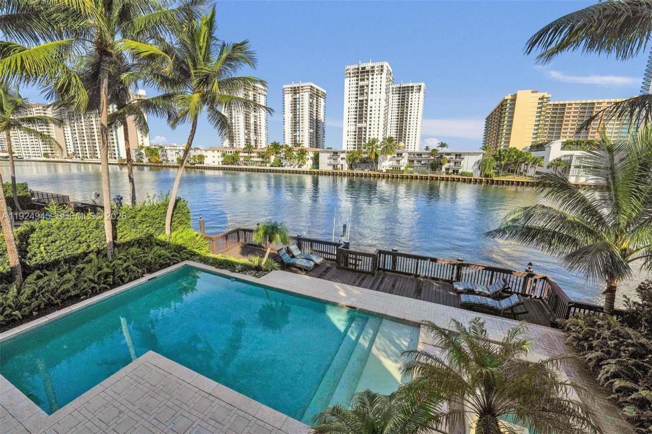 1575 Windjammer Way, Hollywood, FL 33019 Photo