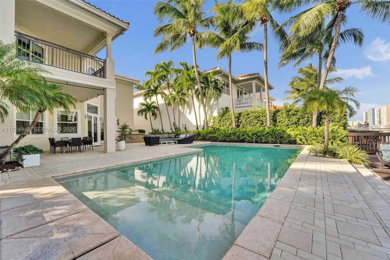 1575 Windjammer Way, Hollywood, FL 33019 Photo