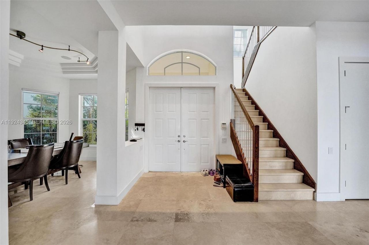 1575 Windjammer Way, Hollywood, FL 33019 Photo