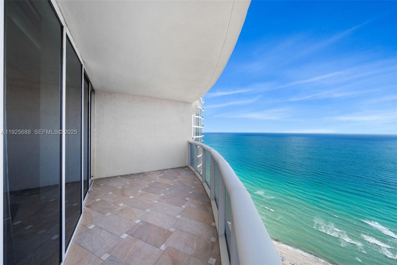 17201 Collins Ave, Unit 3505, Sunny Isles Beach, FL 33160 Photo