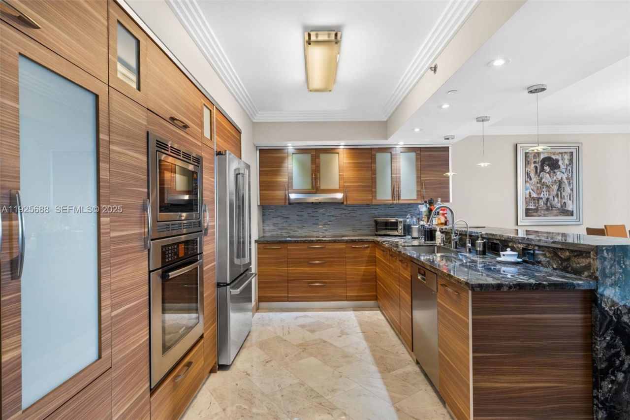 17201 Collins Ave, Unit 3505, Sunny Isles Beach, FL 33160 Photo