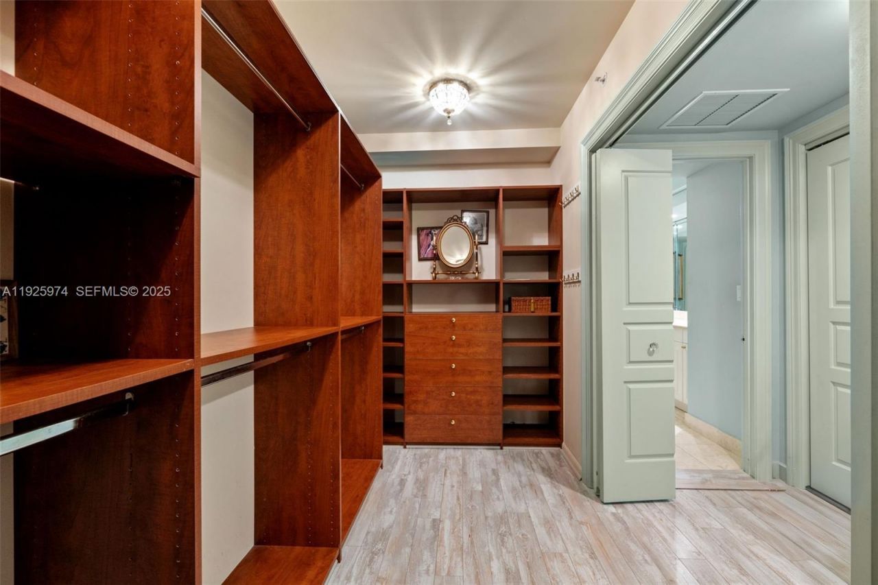 3201 NE 183rd St, Unit 1107, Aventura, FL 33160 Photo