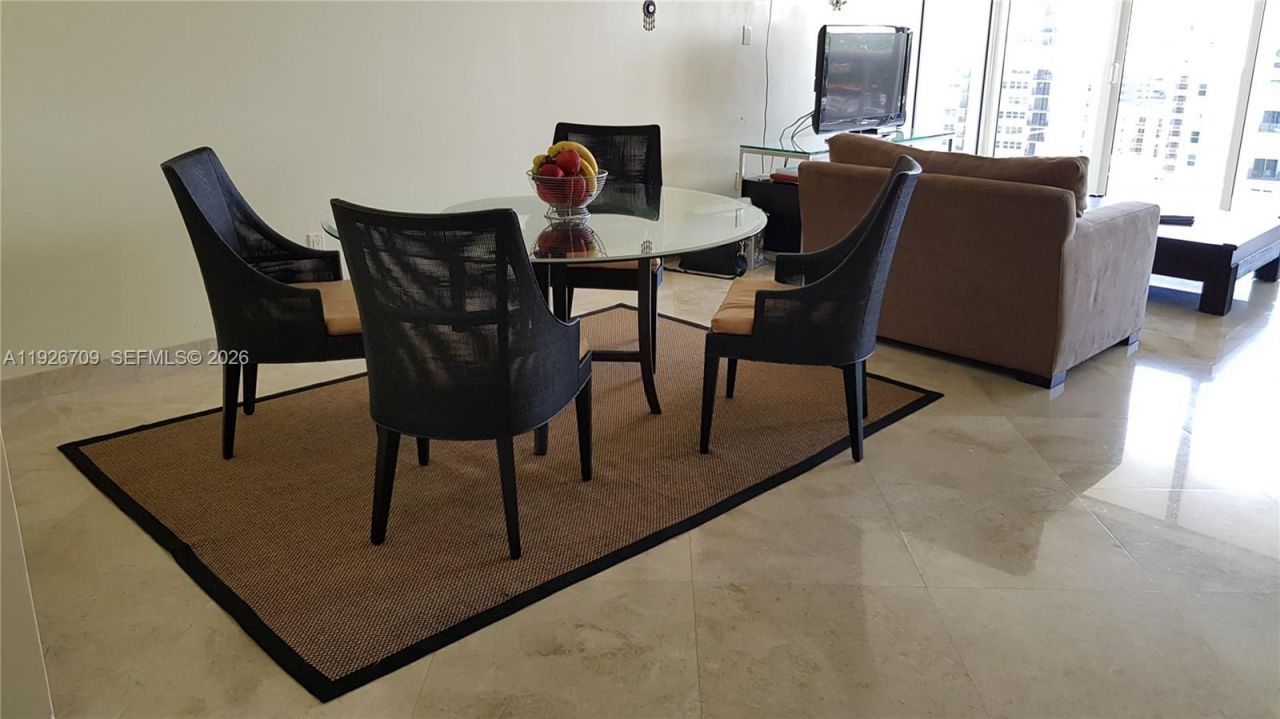1850 S Ocean Dr, Unit 1405, Hallandale Beach, FL 33009 Photo