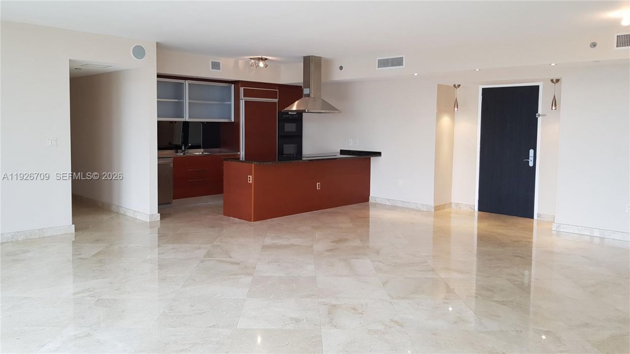 1850 S Ocean Dr, Unit 1405, Hallandale Beach, FL 33009 Photo