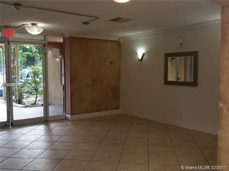 9143 SW 77th Ave, Unit B304, Miami, FL 33156 Photo