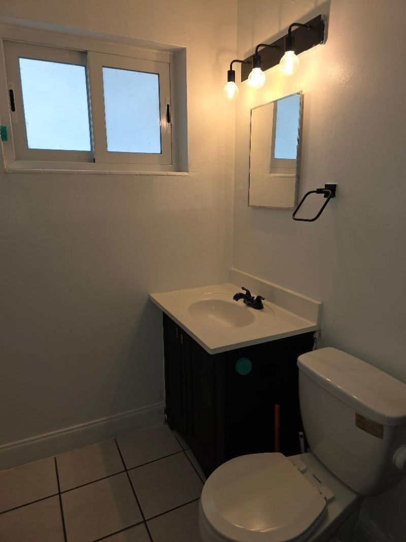 1034 NW 1st Avenue, Unit 1, Fort Lauderdale, FL 33311 Photo