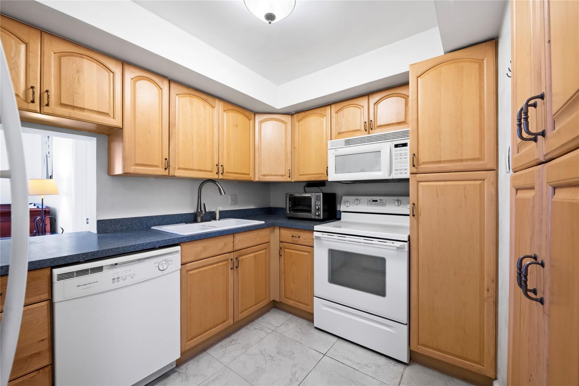 3909 N Ocean Boulevard, Unit 410, Fort Lauderdale, FL 33308 Photo