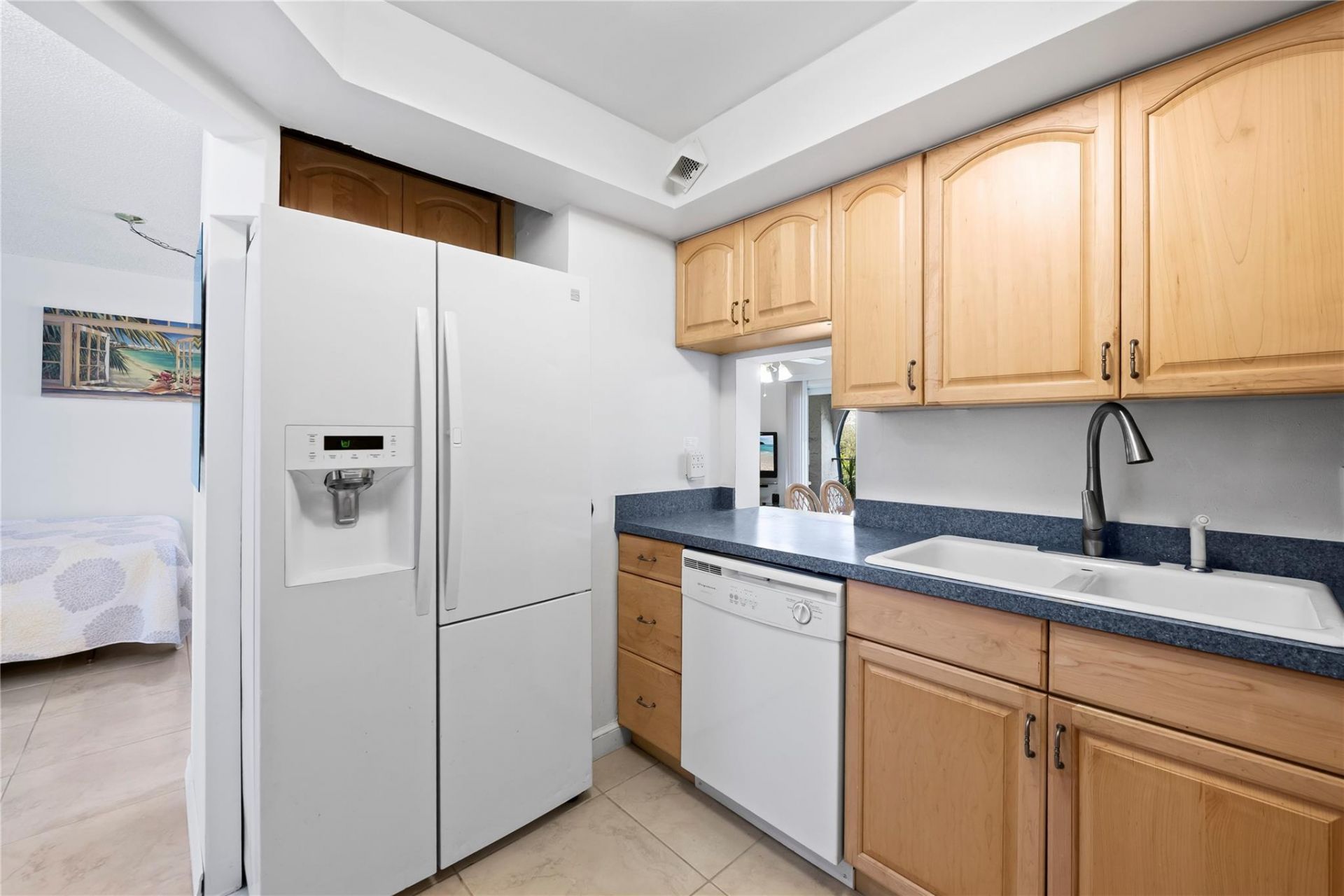 3909 N Ocean Boulevard, Unit 410, Fort Lauderdale, FL 33308 Photo