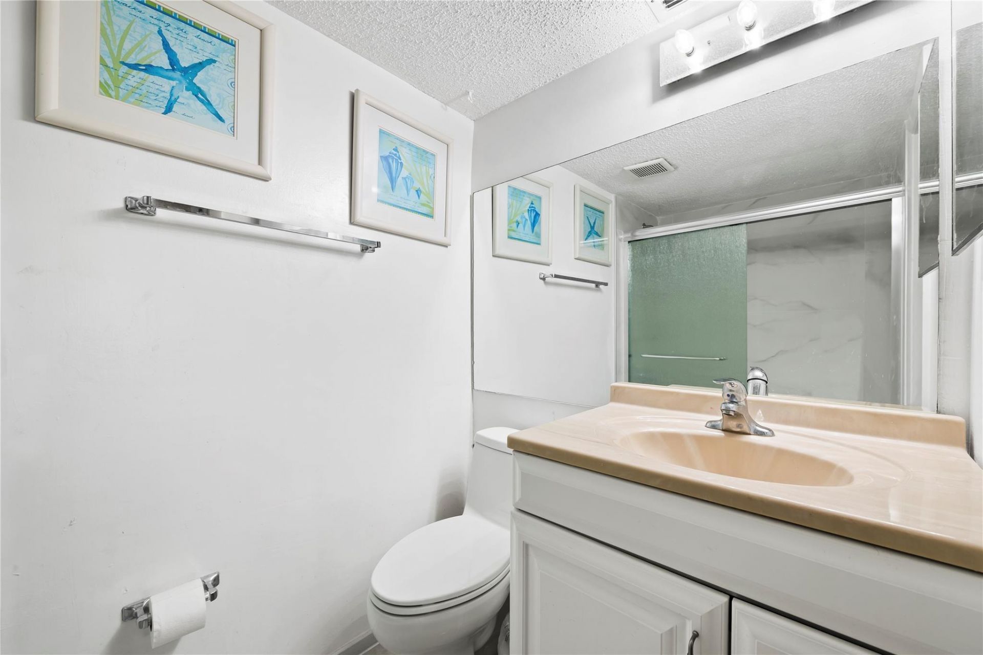 3909 N Ocean Boulevard, Unit 410, Fort Lauderdale, FL 33308 Photo