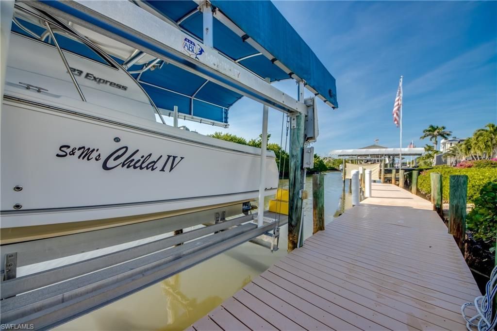 4081 Galt Island Ave, Saint James City, FL 33956 Photo