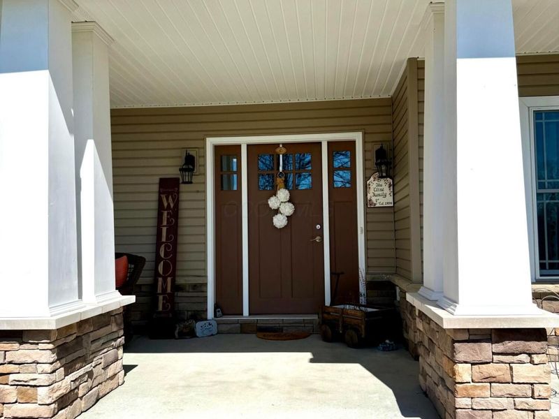 290 Jenna Drive, Newark, OH 43055 Photo 2