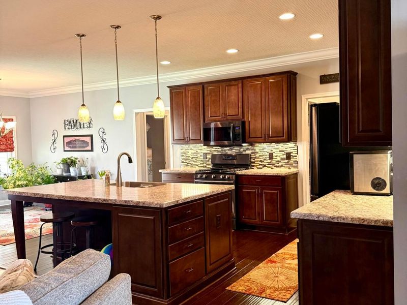 290 Jenna Drive, Newark, OH 43055 Photo 3