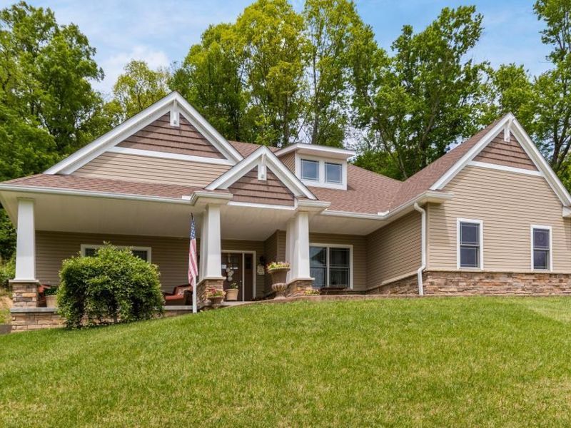 290 Jenna Drive, Newark, OH 43055 Photo 3